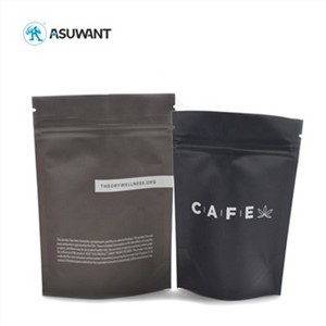 Borża tat-te tal-kafè biż-żippijiet vojta miż-żippijiet li jintremew kompostibbli bil-valv